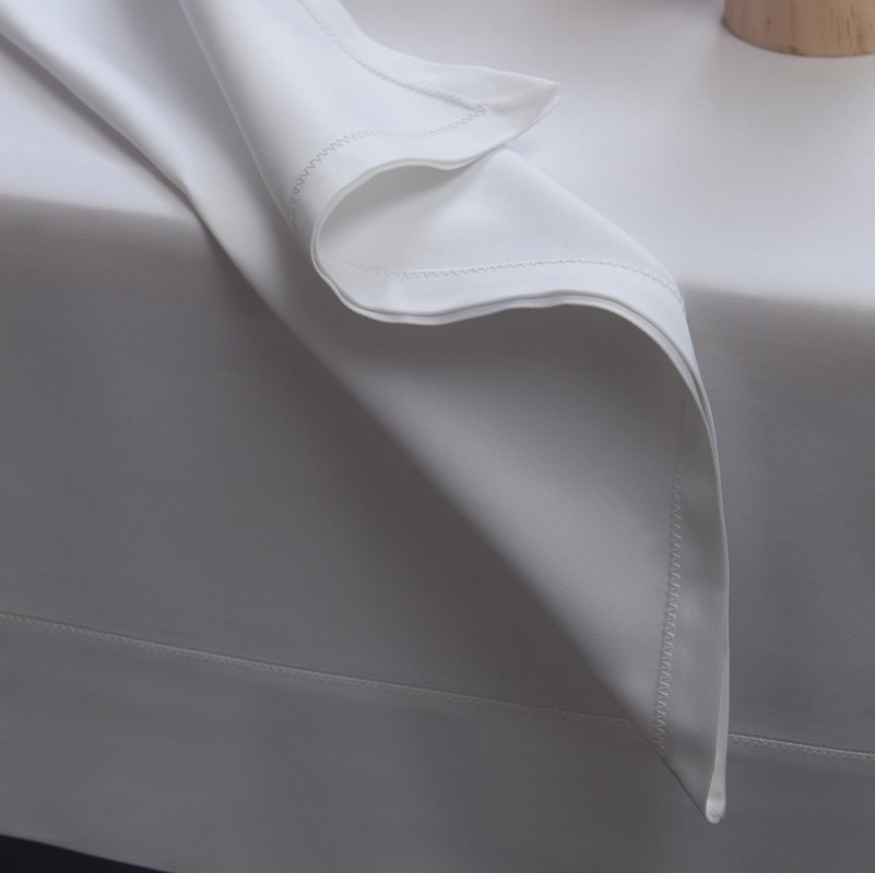 Servetten Damast Bordo | White | 50 x 50 cm